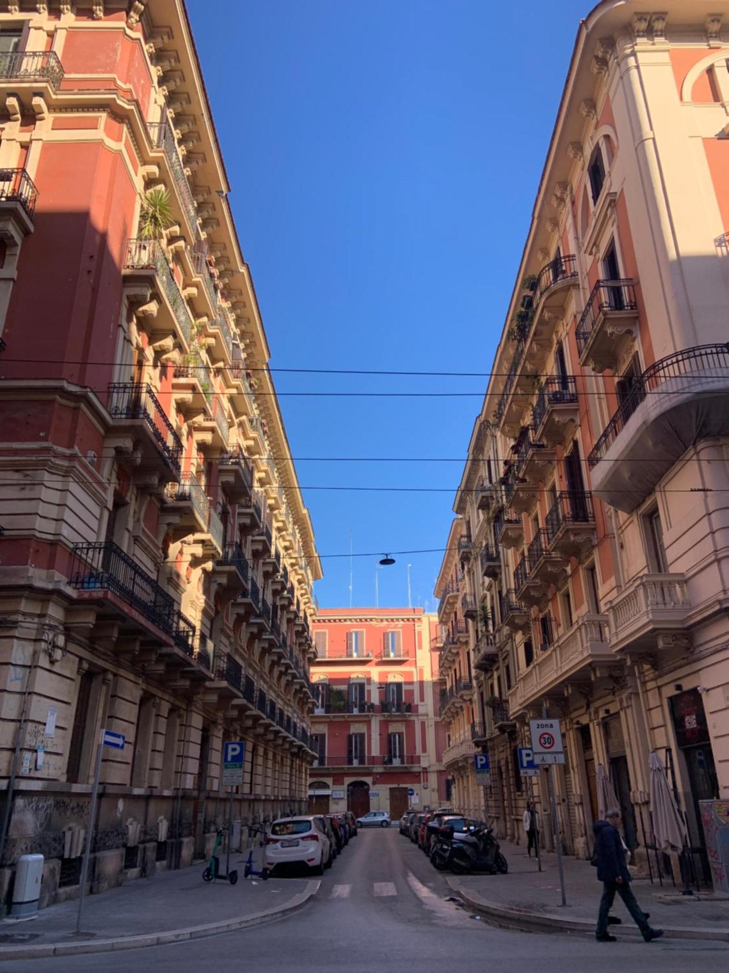 Bari Downtown Luxury Apartment Luaran gambar