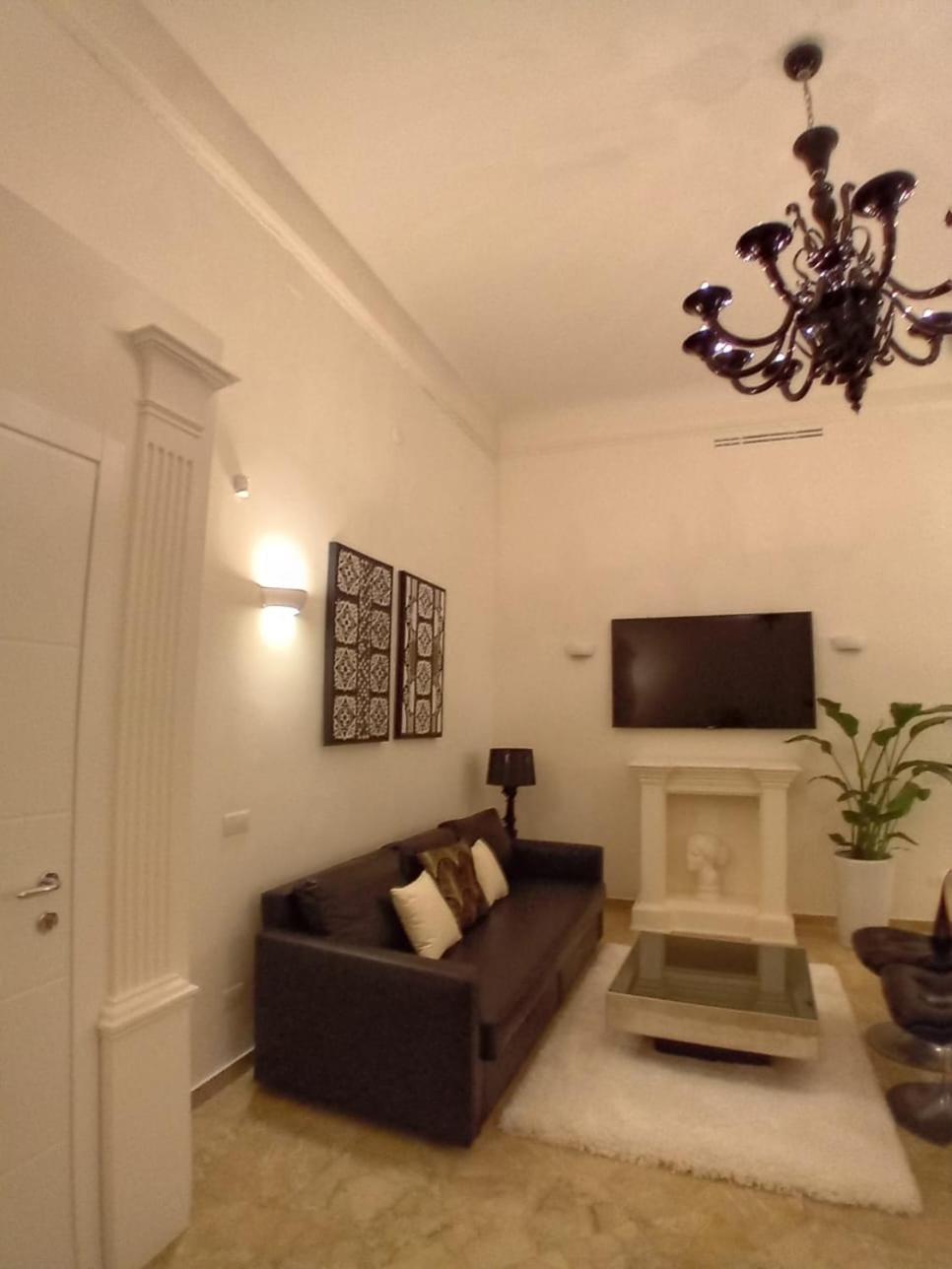 Bari Downtown Luxury Apartment Luaran gambar