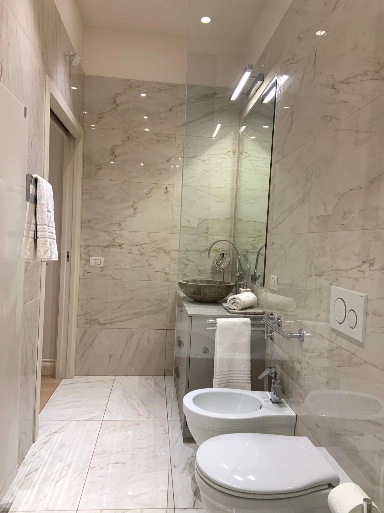 Bari Downtown Luxury Apartment Luaran gambar